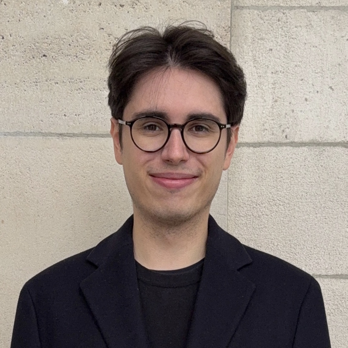 Luca Becker